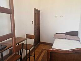 Cozy Colonial Style Azotea Apartments