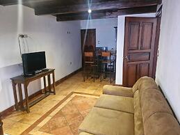 Cozy Colonial Style Azotea Apartments