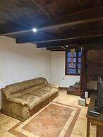 Cozy Colonial Style Azotea Apartments