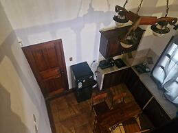 Cozy Colonial Style Azotea Apartments