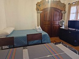 Cozy Colonial Style Azotea Apartments