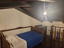 Cozy Colonial Style Azotea Apartments