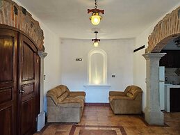 Cozy Colonial Style Azotea Apartments