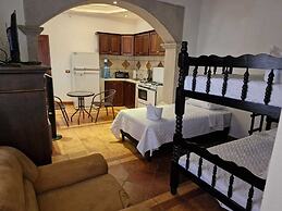 Cozy Colonial Style Azotea Apartments