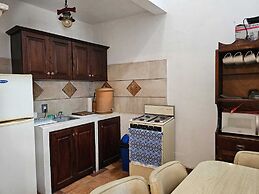 Cozy Colonial Style Azotea Apartments