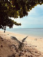 Dream Villa Beachfront Sunset