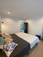 Dream Villa Beachfront Sunset