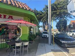 Beachy 1BR Escape with SofaBed Golf
