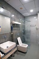 Hotel Cheer Royale