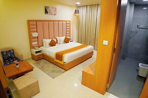 Hotel Cheer Royale