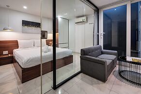 Otis Aparthotel Phu Nhuan Rooftop View