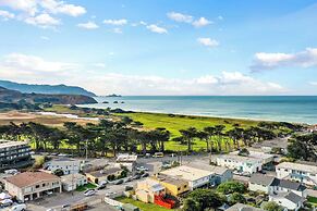 4Beds Private Unit Near BeachWalk Golf