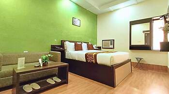 Hotel Vijay Deluxe