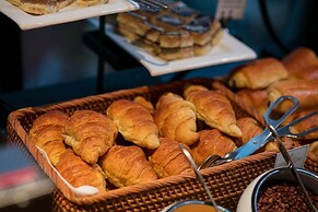 San Quinze Hanoi Hotel