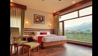 Crimson inn by Senderos De Pine