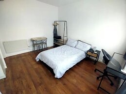 Cranbury House Apartments