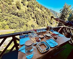 Sisorti Suit Bungalov