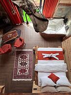 Sisorti Suit Bungalov