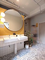 Au Luna Bangkok Hostel