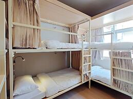 Au Luna Bangkok Hostel