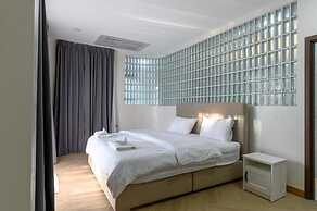 Six elements pool villa khaokho