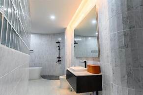 Six elements pool villa khaokho