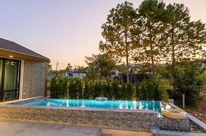 Six elements pool villa khaokho