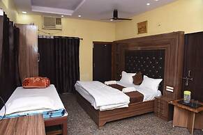 Hotel Vills Guest House Lucknow