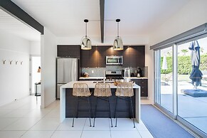 Luxe Outdoor Living: Palm Springs Retreat w/ View!