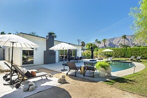 Luxe Outdoor Living: Palm Springs Retreat w/ View!