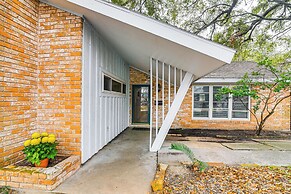 12 Mi to Dtwn Houston: Peaceful Home w/ Yard!