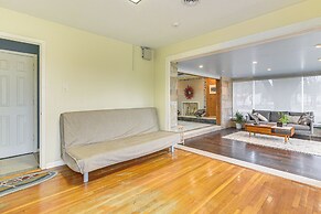 12 Mi to Dtwn Houston: Peaceful Home w/ Yard!