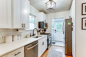 6 Mi to Dtwn: Home w/ Deck & Yard in Kansas City