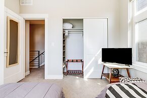 Walk to Mile High Stadium: Modern Denver Townhome