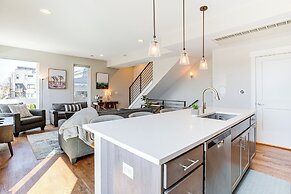 Walk to Mile High Stadium: Modern Denver Townhome