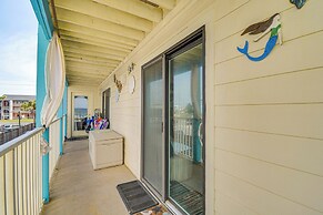 Balcony w/ Pool & Beach Views: Gulf Shores Condo!
