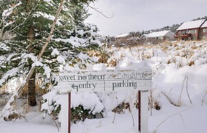 Scenic & Cozy 'sweet Northern Comfort' in Homer!