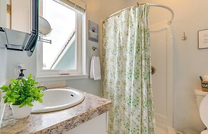 Scenic & Cozy 'sweet Northern Comfort' in Homer!