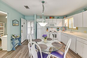 Family-friendly Fort Walton Beach Condo w/ Views