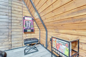 Hot Tub & Fire Pits: Albrightsville A-frame Cabin