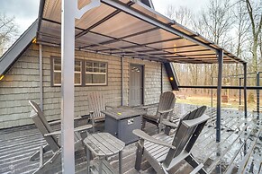 Hot Tub & Fire Pits: Albrightsville A-frame Cabin