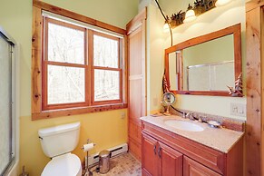 Fish, Hike & Explore: Cozy Home in Beech Mountain!