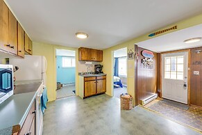 Walk to OOB Pier: Family-friendly Home w/ Hot Tub!