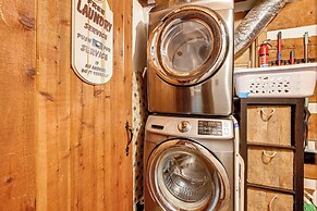 Barn Hangout + Grill Station: Sebring Family Cabin