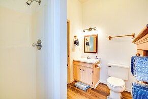 Steps to Hiwassee Lake: Family Cabin w/ Views!