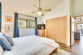 Steps to Hiwassee Lake: Family Cabin w/ Views!