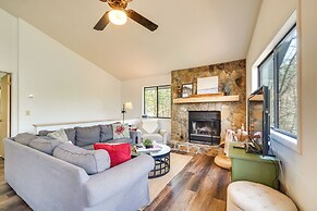 Hiwassee Lake Access: Pet-friendly Cabin w/ Views!