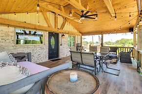 Deck & Yard: 'margy's Farmhouse' in Jasper