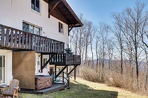 Hiking Galore: Mittersill Townhome in Franconia!