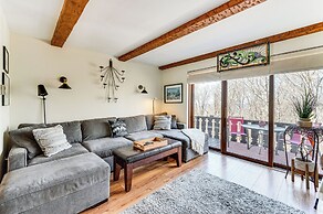 Hiking Galore: Mittersill Townhome in Franconia!